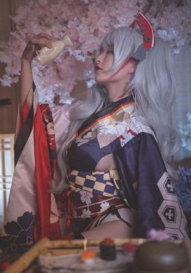嫉妒的深海_4K日韩免费观看